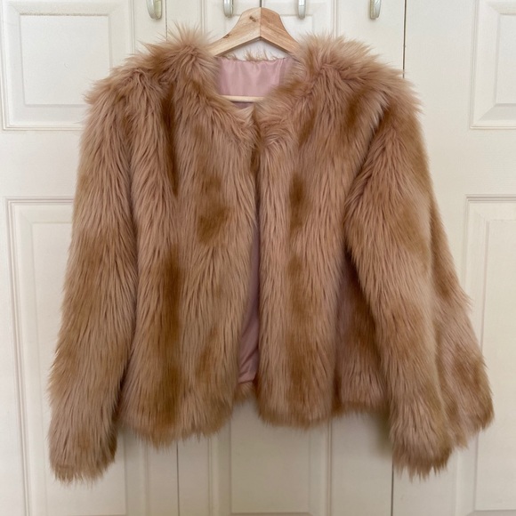 Faux fur coat 💫 - Picture 1 of 7